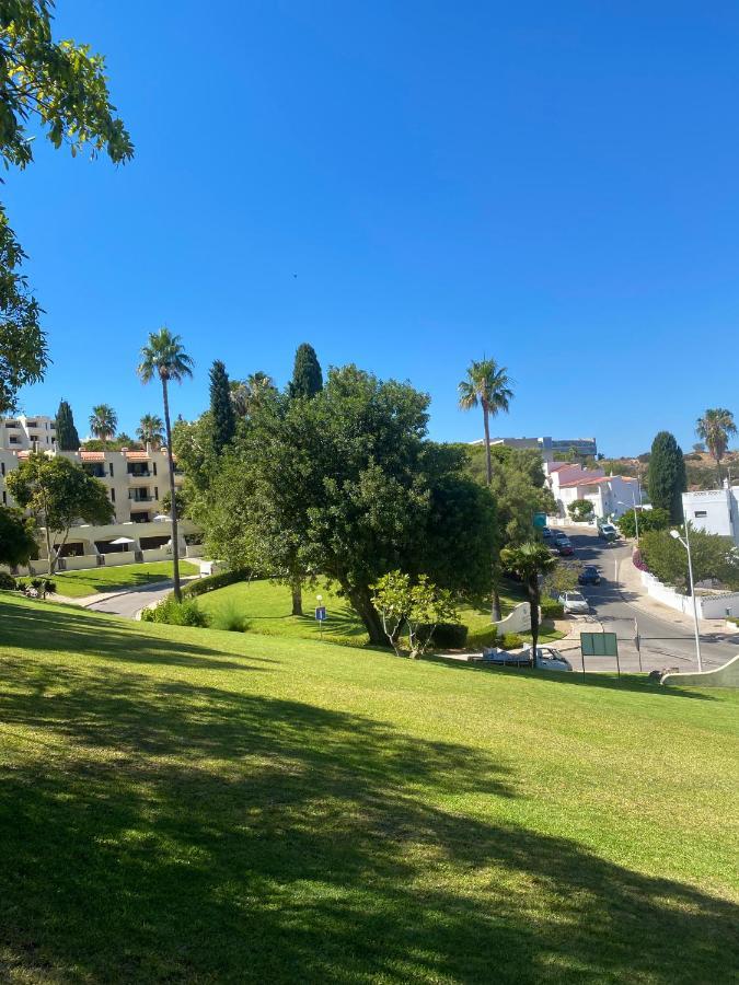 Albufeira Garden Apartment Luaran gambar